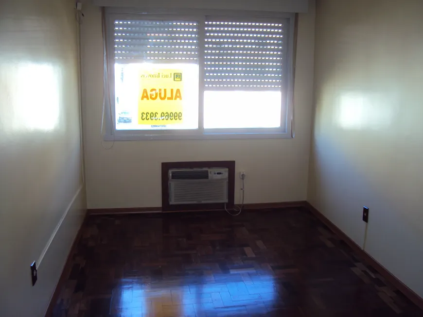 Foto 1 de Apartamento com 2 Quartos à venda, 58m² em Passo da Areia, Porto Alegre