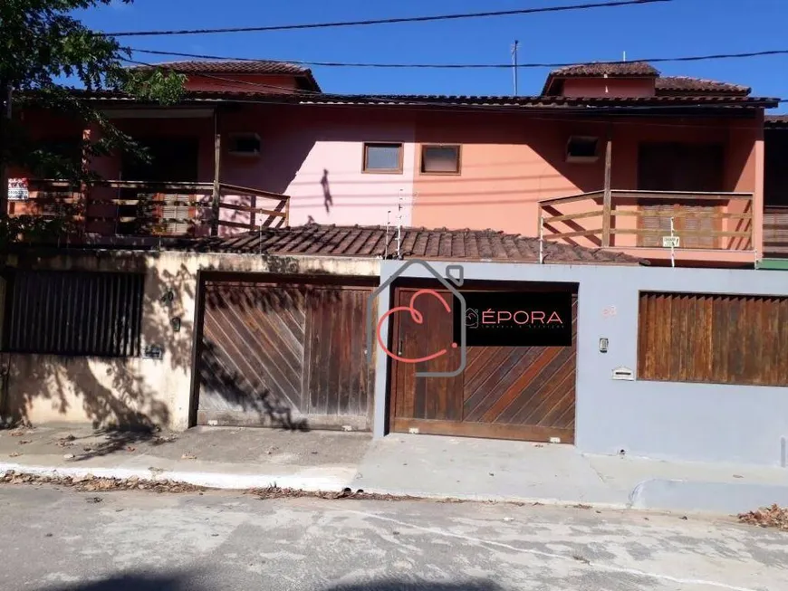 Foto 1 de Casa com 3 Quartos à venda, 150m² em Jardim Guanabara, Macaé