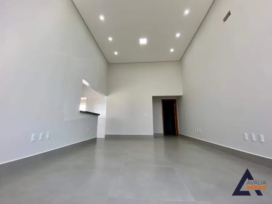 Foto 1 de Casa de Condomínio com 3 Quartos à venda, 162m² em Jardim Residencial Terra Nobre, Indaiatuba