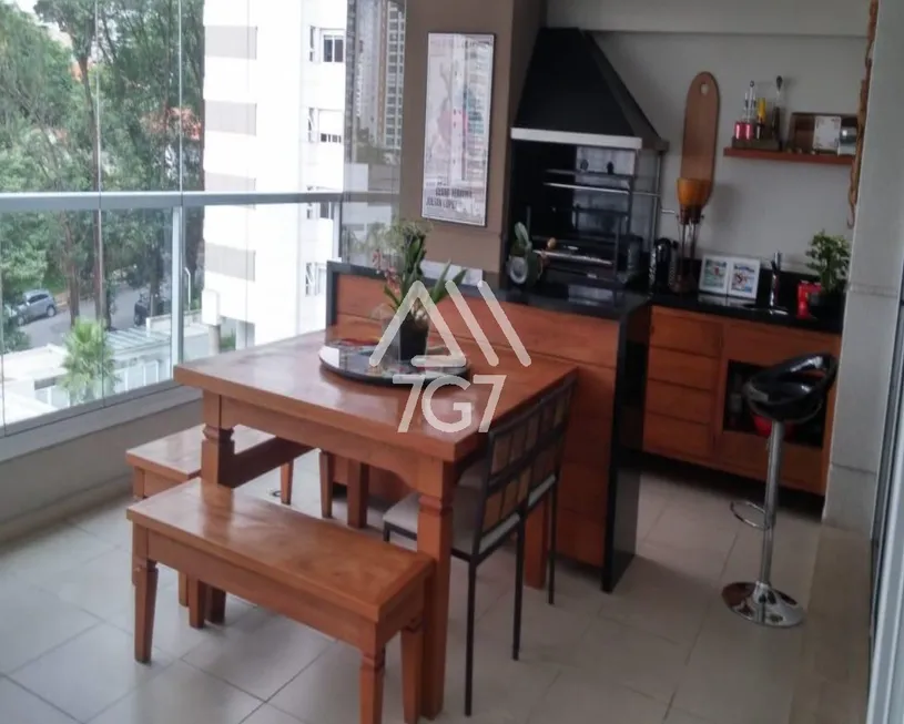 Foto 1 de Apartamento com 3 Quartos à venda, 222m² em Campo Belo, São Paulo