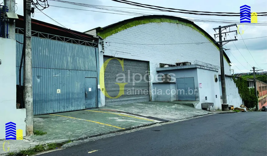 Foto 1 de Galpão/Depósito/Armazém à venda, 1400m² em Jardim São Silvestre, Barueri