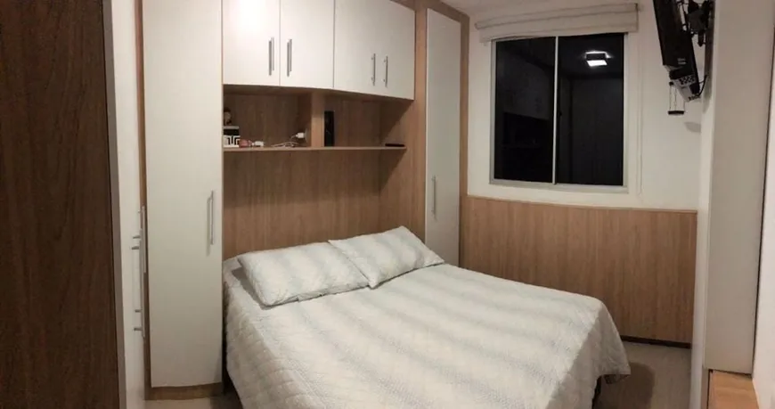 Foto 1 de Apartamento com 2 Quartos à venda, 42m² em Jardim Sabara, Londrina