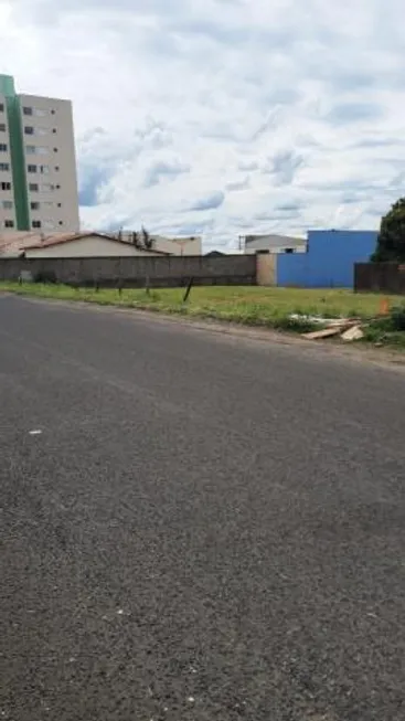 Foto 1 de Lote/Terreno à venda, 360m² em Santa Mônica, Uberlândia