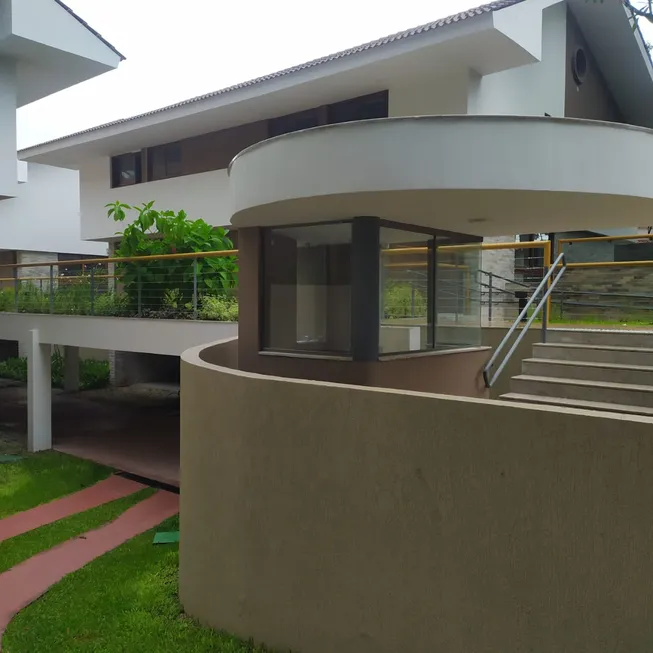 Foto 1 de Casa de Condomínio com 5 Quartos à venda, 258m² em Poço, Recife