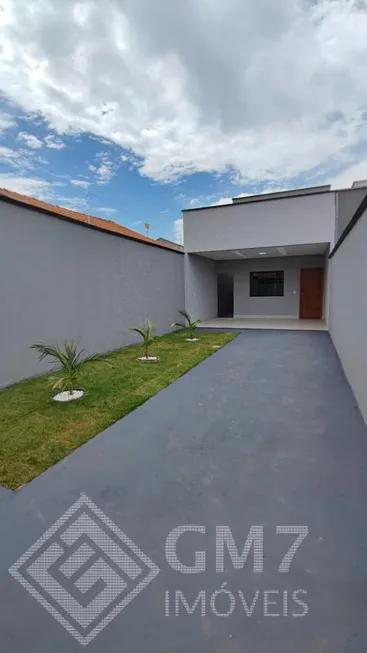 Foto 1 de Casa com 3 Quartos à venda, 120m² em Setor Ponta Kayana, Trindade