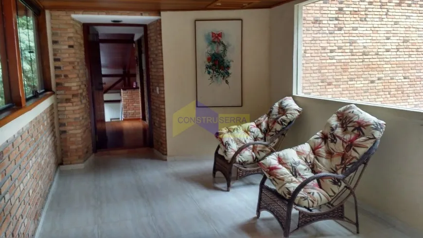 Foto 1 de Casa de Condomínio com 5 Quartos à venda, 700m² em Alpes da Cantareira, Mairiporã