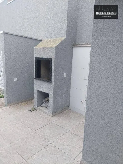 Foto 1 de Casa de Condomínio com 2 Quartos à venda, 39m² em Parque Agari, Paranaguá