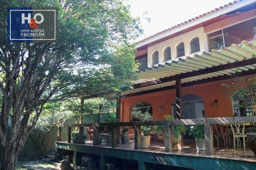 Foto 1 de Casa com 5 Quartos à venda, 439m² em Granja Julieta, São Paulo