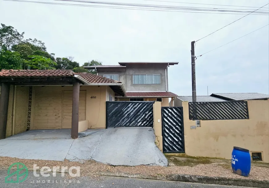 Foto 1 de Casa com 4 Quartos à venda, 220m² em Benedito, Indaial