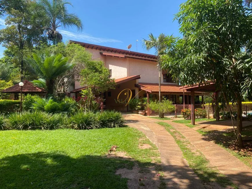 Foto 1 de Fazenda/Sítio com 3 Quartos à venda, 500m² em Estancia Parque Azul Zona Rural, São José do Rio Preto