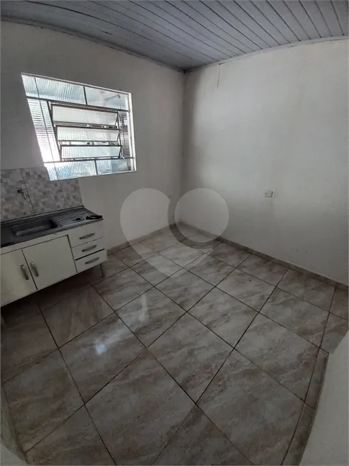 Foto 1 de Casa de Condomínio com 1 Quarto para alugar, 50m² em Campo Limpo, São Paulo