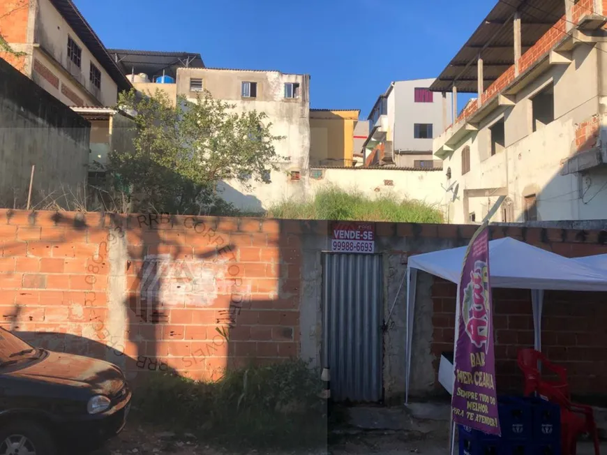 Foto 1 de Lote/Terreno à venda, 301m² em Alto Cajueiros, Macaé