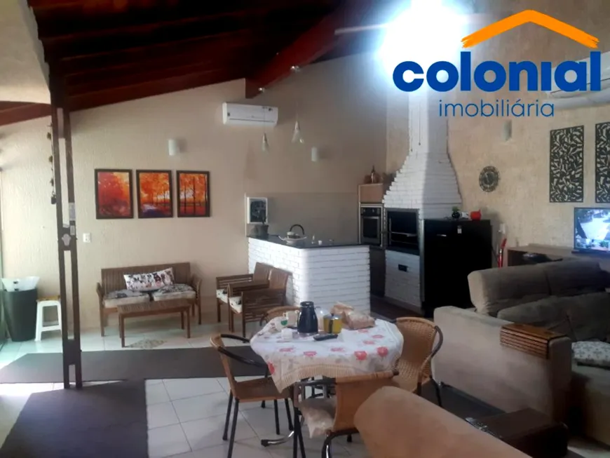 Foto 1 de Casa com 3 Quartos à venda, 250m² em Tulipas, Jundiaí