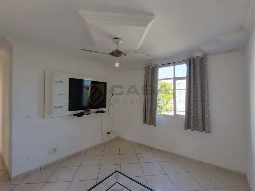 Foto 1 de Apartamento com 3 Quartos à venda, 62m² em Castelandia, Serra