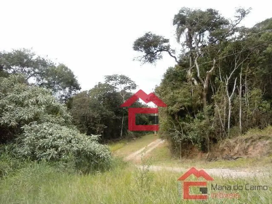 Foto 1 de Lote/Terreno à venda, 2150m² em Cachoeira, Ibiúna