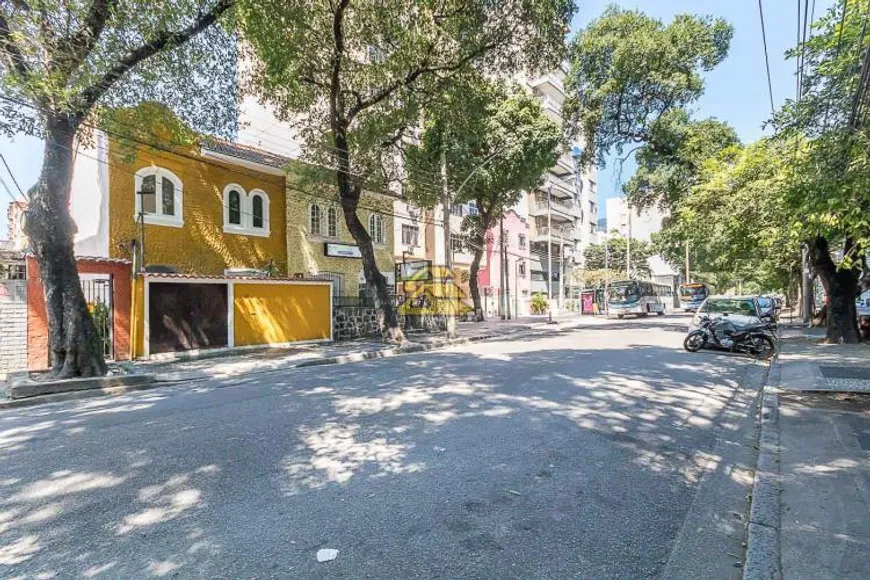 Foto 1 de Casa com 2 Quartos à venda, 160m² em Tijuca, Rio de Janeiro