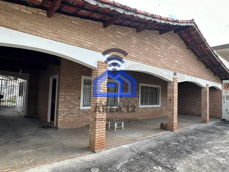 Foto 1 de Casa com 2 Quartos à venda, 250m² em Aruan, Caraguatatuba