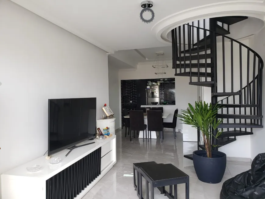 Foto 1 de Apartamento com 4 Quartos para alugar, 210m² em Indianópolis, São Paulo