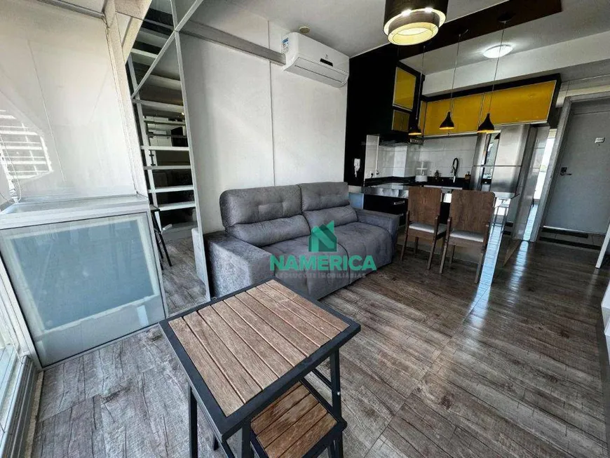 Foto 1 de Apartamento com 1 Quarto para alugar, 33m² em Chácara Santo Antônio, São Paulo