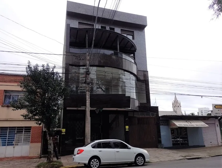 Foto 1 de Sala Comercial para alugar, 268m² em Cristo Redentor, Caxias do Sul