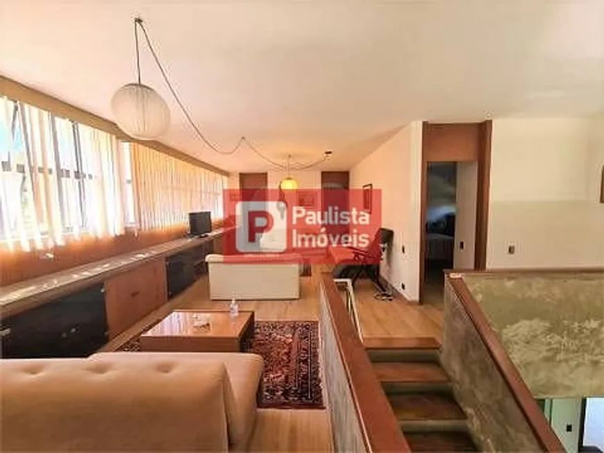 Foto 1 de Sobrado com 3 Quartos à venda, 430m² em Jardim Santa Helena, São Paulo