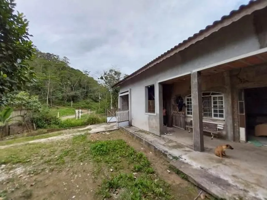 Foto 1 de Fazenda/Sítio com 3 Quartos à venda, 120m² em Vila Erminda, Peruíbe