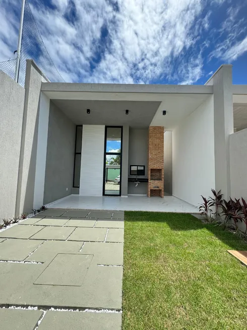 Foto 1 de Casa com 3 Quartos à venda, 110m² em Guaribas, Eusébio