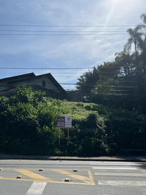 Foto 1 de Lote/Terreno à venda, 370m² em Costa E Silva, Joinville