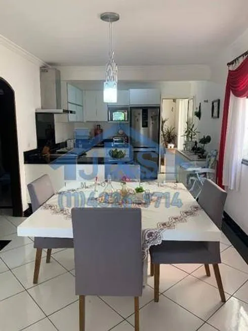 Foto 1 de Casa de Condomínio com 3 Quartos à venda, 210m² em Centro, Jandira