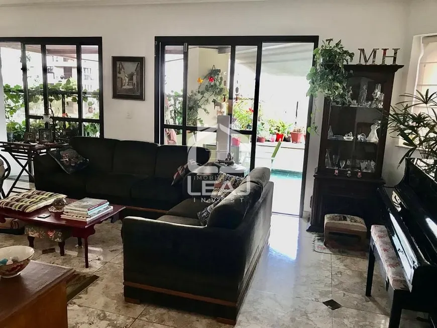 Foto 1 de Apartamento com 3 Quartos à venda, 198m² em Vila Andrade, São Paulo