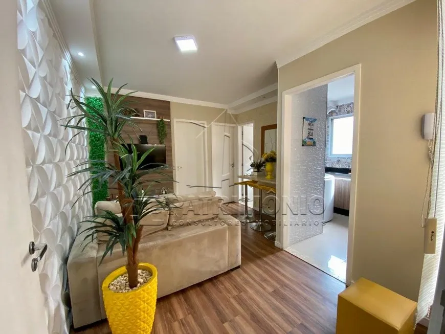 Foto 1 de Apartamento com 2 Quartos à venda, 43m² em Jardim Guadalajara, Sorocaba