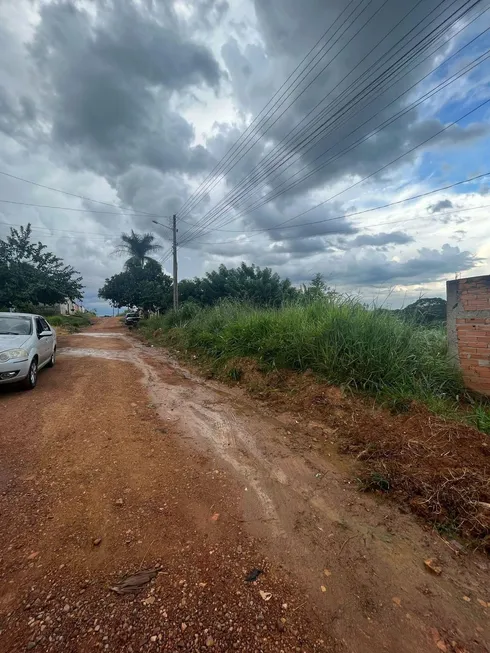 Foto 1 de Lote/Terreno à venda, 300m² em Colinas de Homero, Aparecida de Goiânia