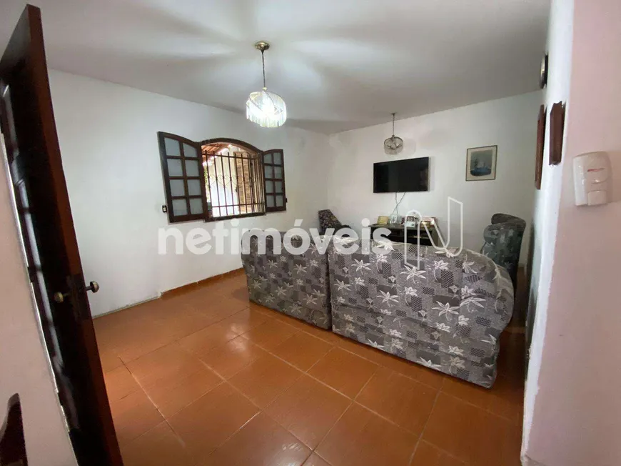 Foto 1 de Casa com 6 Quartos à venda, 360m² em Nacional, Contagem