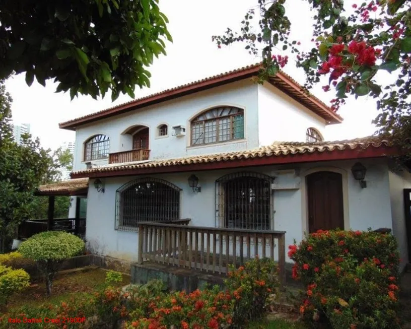 Foto 1 de Casa de Condomínio com 4 Quartos à venda, 450m² em Candeal, Salvador