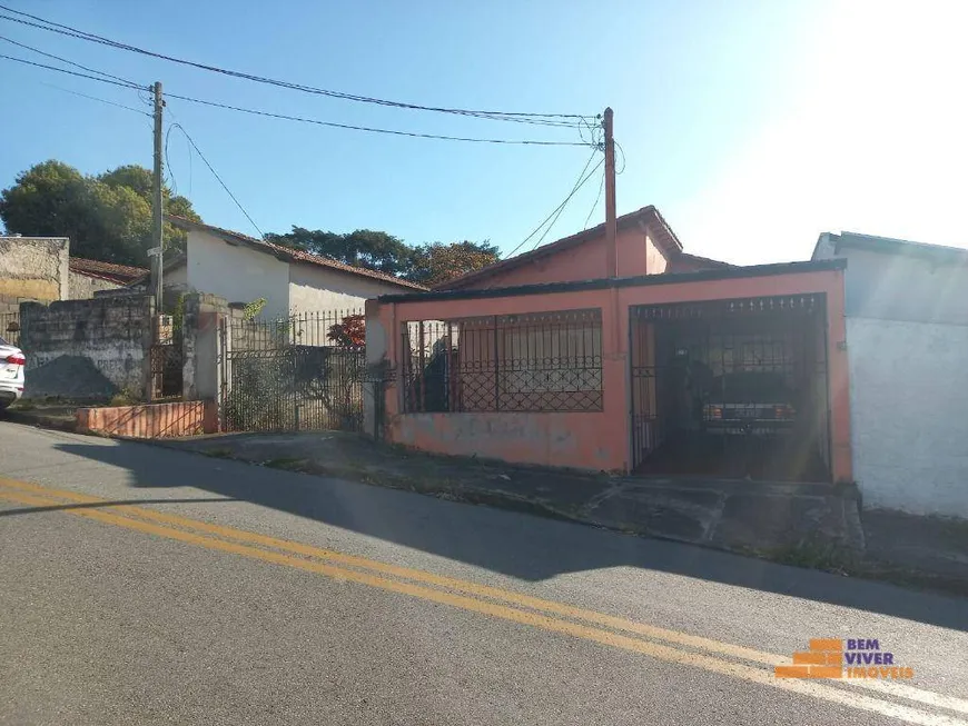 Foto 1 de Casa com 4 Quartos à venda, 150m² em Alto São Pedro, Taubaté
