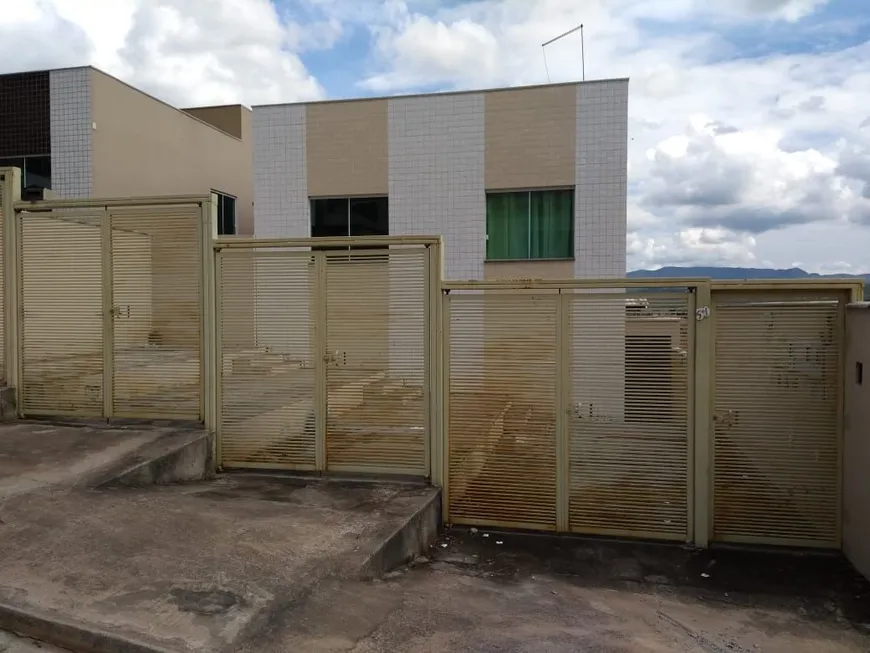 Foto 1 de Apartamento com 2 Quartos à venda, 48m² em Jardim das Rosas, Ibirite