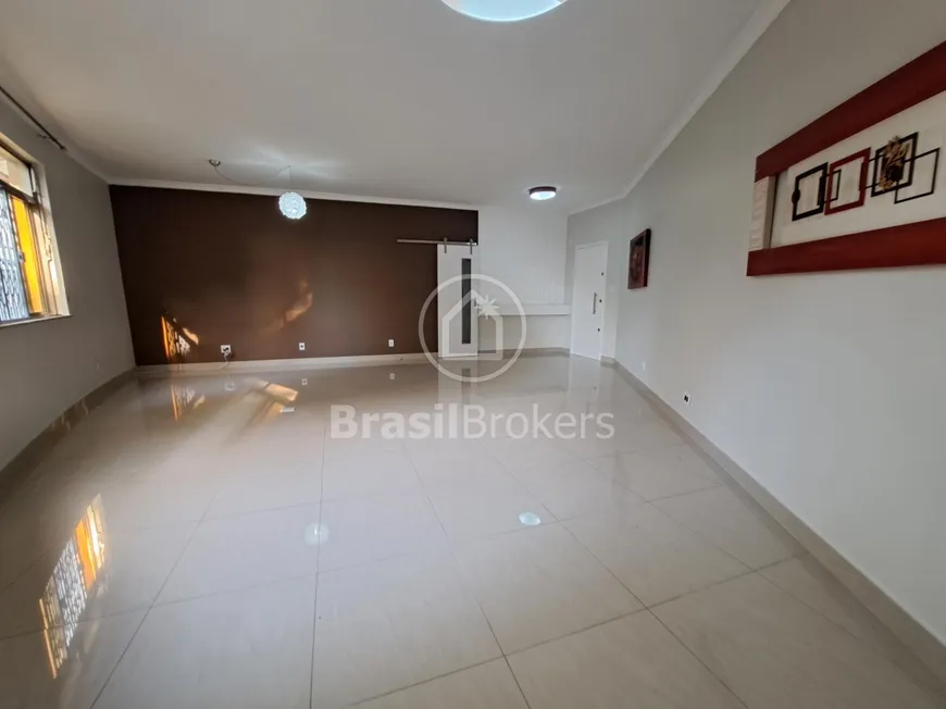 Foto 1 de Apartamento com 2 Quartos à venda, 120m² em  Vila Valqueire, Rio de Janeiro