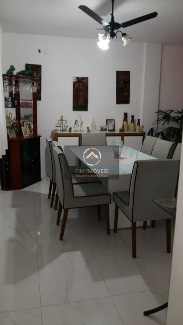 Foto 1 de Casa com 5 Quartos à venda, 255m² em Santa Rosa, Niterói