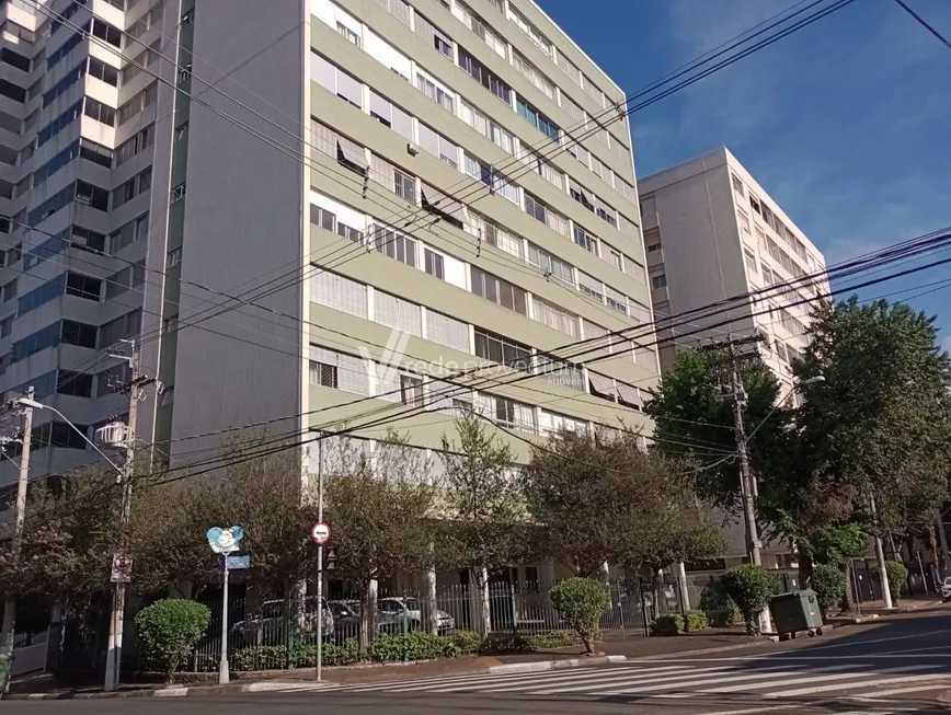 Foto 1 de Apartamento com 3 Quartos para venda ou aluguel, 136m² em Cambuí, Campinas