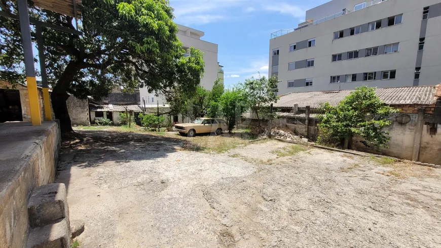 Foto 1 de Lote/Terreno à venda, 950m² em Nova Suíssa, Belo Horizonte