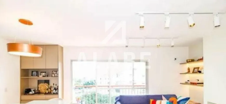 Foto 1 de Apartamento com 4 Quartos à venda, 132m² em Campo Belo, São Paulo