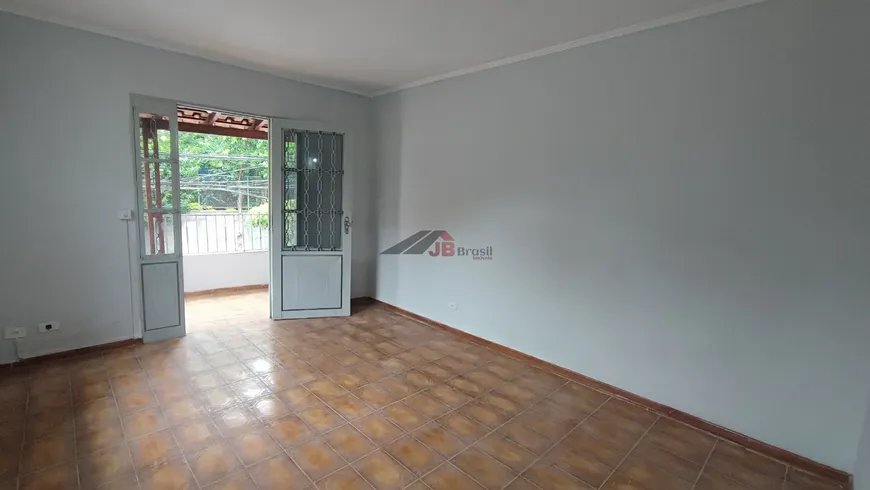 Foto 1 de Casa com 2 Quartos para alugar, 110m² em Vila Paulista, São Paulo