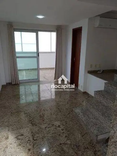 Foto 1 de Casa de Condomínio com 4 Quartos à venda, 150m² em Recreio Dos Bandeirantes, Rio de Janeiro