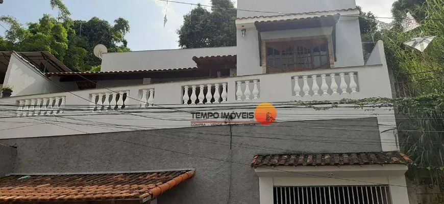 Foto 1 de Casa com 3 Quartos à venda, 320m² em Barro Vermelho, São Gonçalo