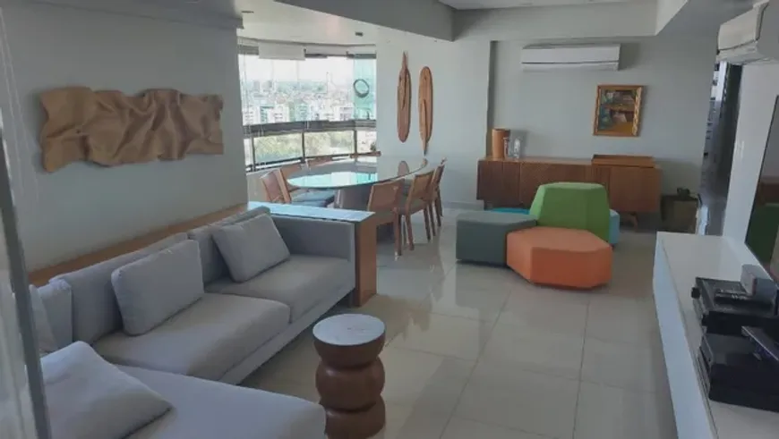 Foto 1 de Apartamento com 3 Quartos à venda, 122m² em Casa Forte, Recife