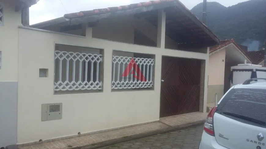 Foto 1 de Casa com 2 Quartos à venda, 67m² em Jardim Casa Branca, Caraguatatuba