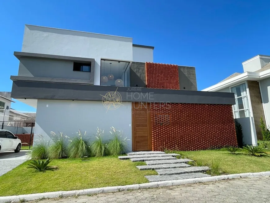 Foto 1 de Casa com 4 Quartos à venda, 230m² em Vargem Grande, Florianópolis