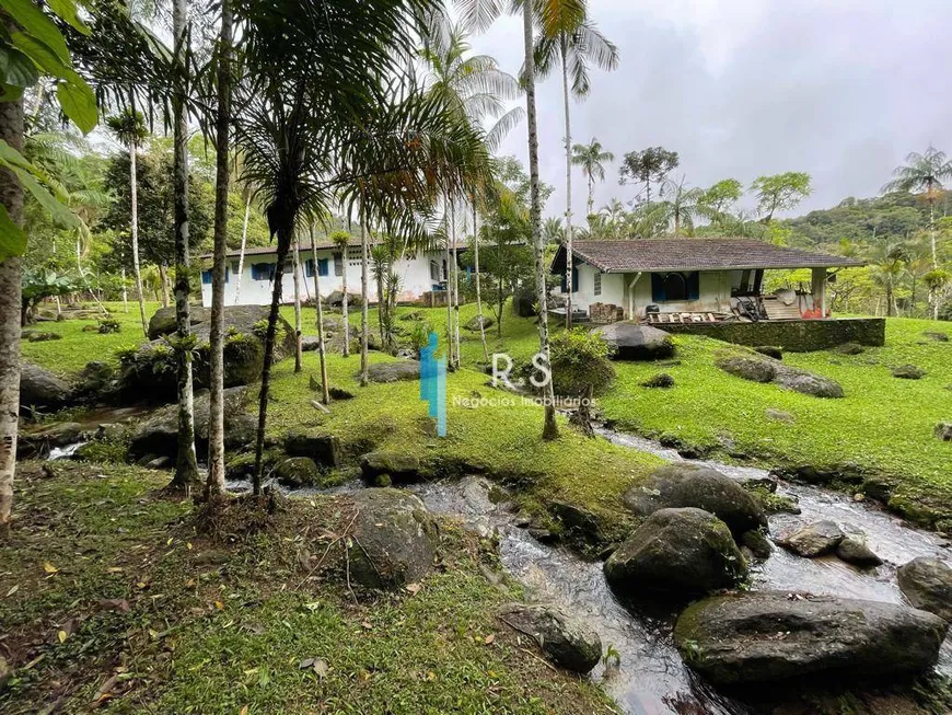 Foto 1 de Fazenda/Sítio com 5 Quartos à venda, 300m² em Santa Rita do Ribeira, Miracatu