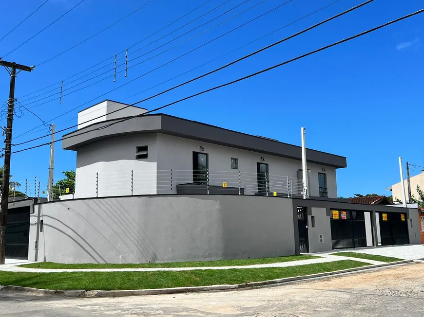 Foto 1 de Casa com 2 Quartos à venda, 78m² em Indaia, Bertioga