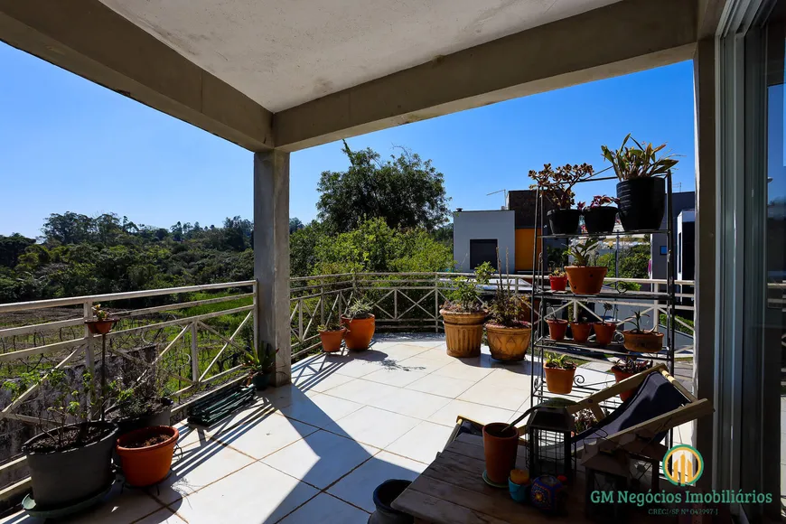 Foto 1 de Casa de Condomínio com 3 Quartos à venda, 249m² em Jardim das Flores, Cotia